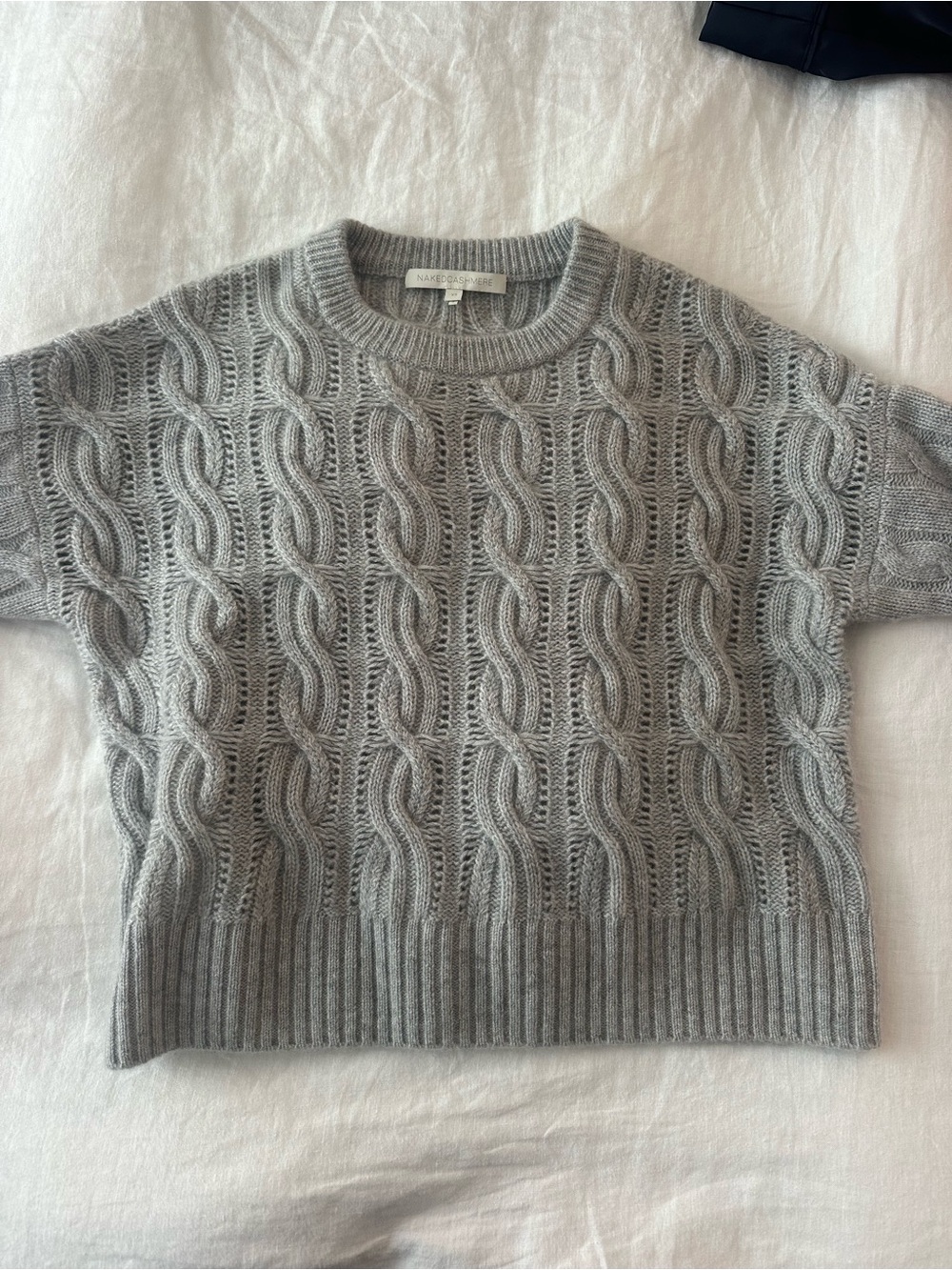 NakedCashmere Rai Cable-Knit Short Sleeve Sweater in Light Gray